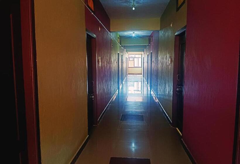 Staymaker Hotel Shri Sai Ram