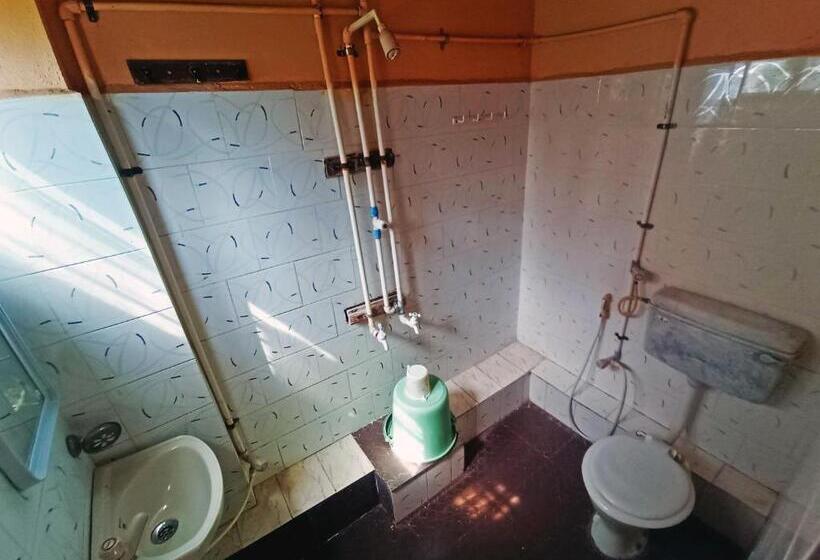 Staymaker Hotel Shri Sai Ram