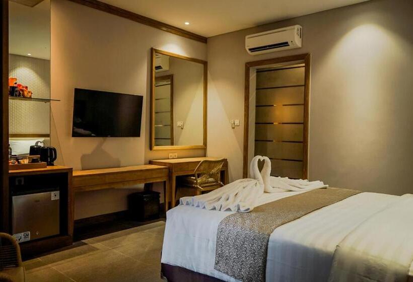 Tabebuya Resto & Resort