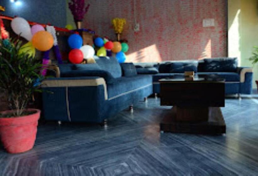 The Lord Hotel,chandrapura