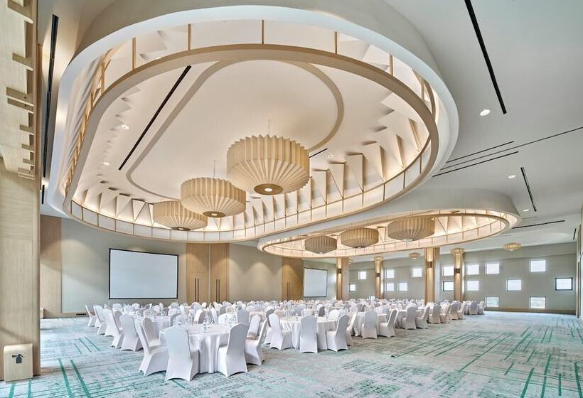 Vivere Hotel, Artotel Curated