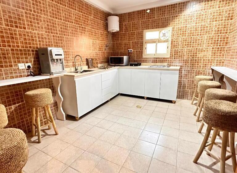 نجد هاوس   نساء فقط Ladies Hostel