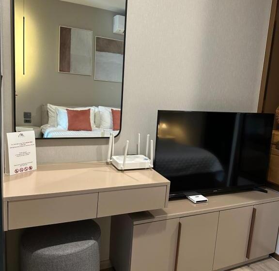 502 Edge芭提雅市中心25楼高层海景服务公寓，芭提雅海湾景观，近沙滩，步行街，购物中心