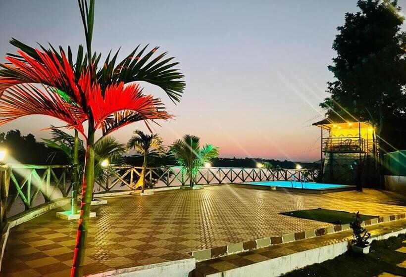 Aandra Lakestay Resort Campzone