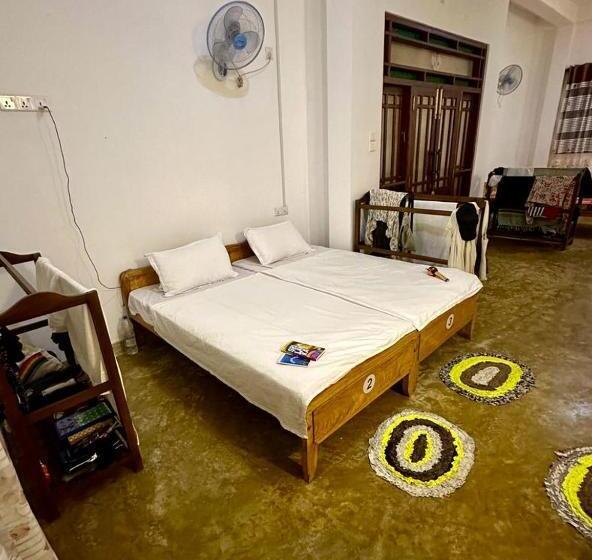 Cecilia Unawatuna Rooms & Hostel