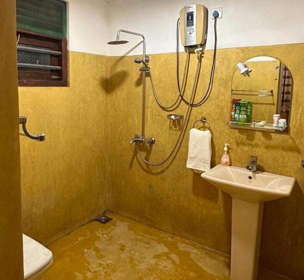 Cecilia Unawatuna Rooms & Hostel