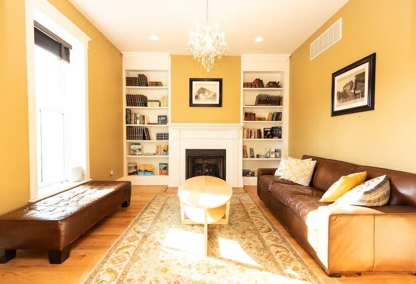 فندق صغير Furness Mansion