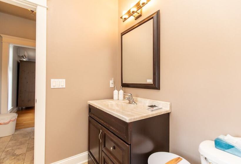 فندق صغير Furness Mansion