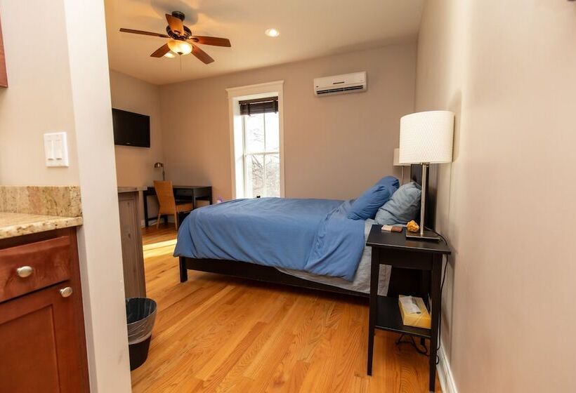 فندق صغير Furness Mansion