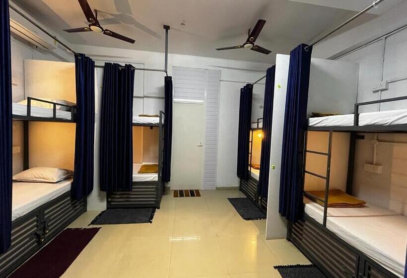 فندق صغير Marhaba Family Dormitory