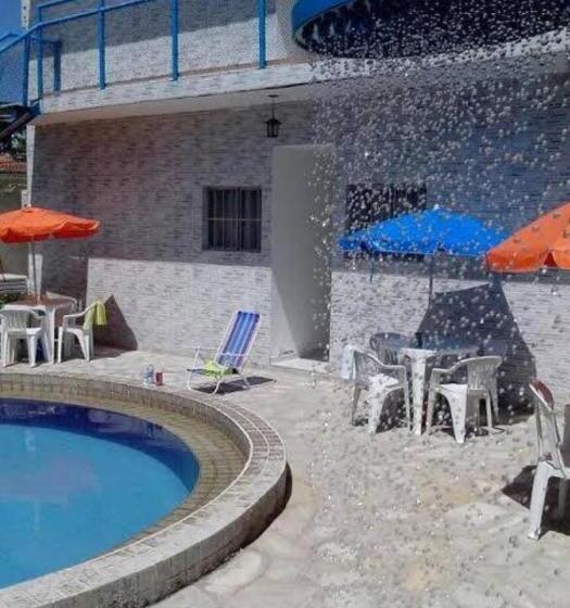 ユースホステル Pousada Camboinha