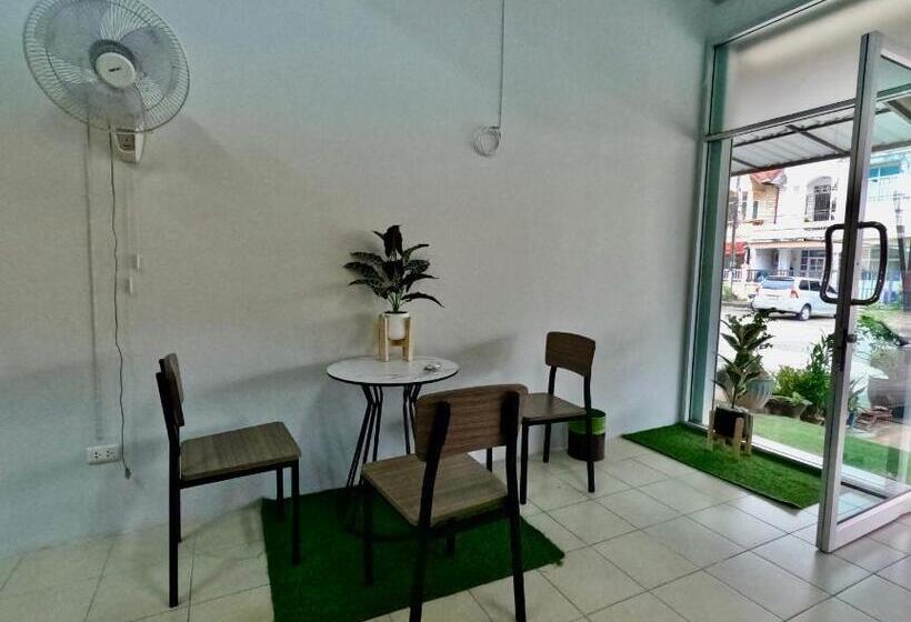 הוסטל Tfm Homestay