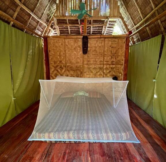 هاستل Tribal Huts Community