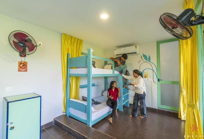 הוסטל Zostel Pondicherry, Auroville Road