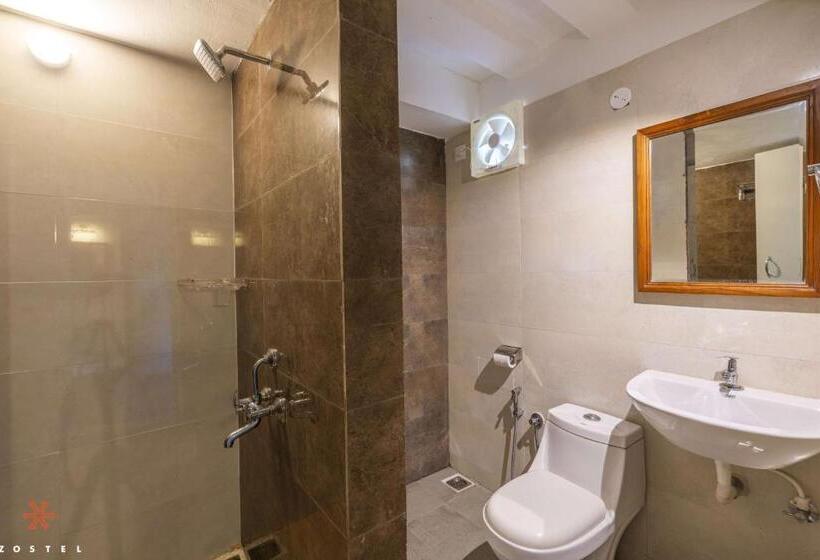 הוסטל Zostel Pondicherry, Auroville Road