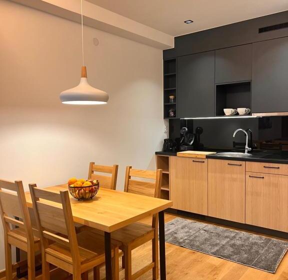 Apartment 202   Aparthotel Zlatni Javor