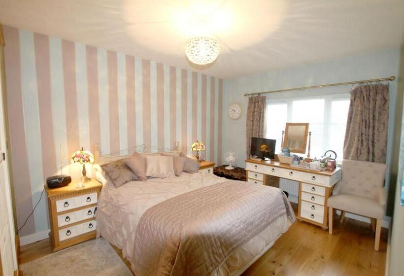 Bed and Breakfast 2 Friends Close