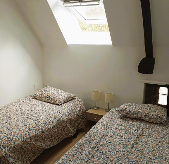 ベッドアンドブレックファースト La Mancellière De Montjoie Chambre Chez Stéphanie