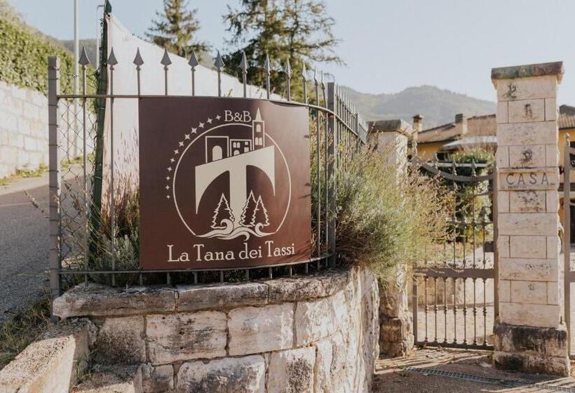 تختخواب و صبحانه La Tana Dei Tassi