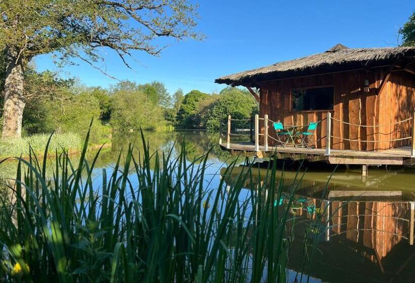 مبيت وإفطار Le Domaine De La Vergnolle