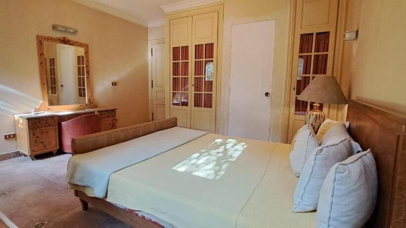 צימר Lunar King Mariout