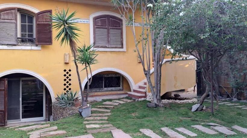 צימר Lunar King Mariout