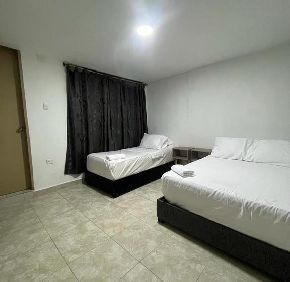 צימר Casahotel Riomar