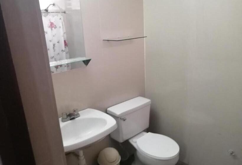 Chambre Hotel Avec Breakfast Compris