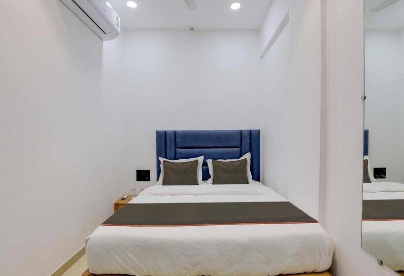 Collection O Hotel S. S. Plaza