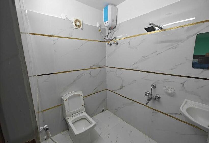 Collection O Hotel Suprassana