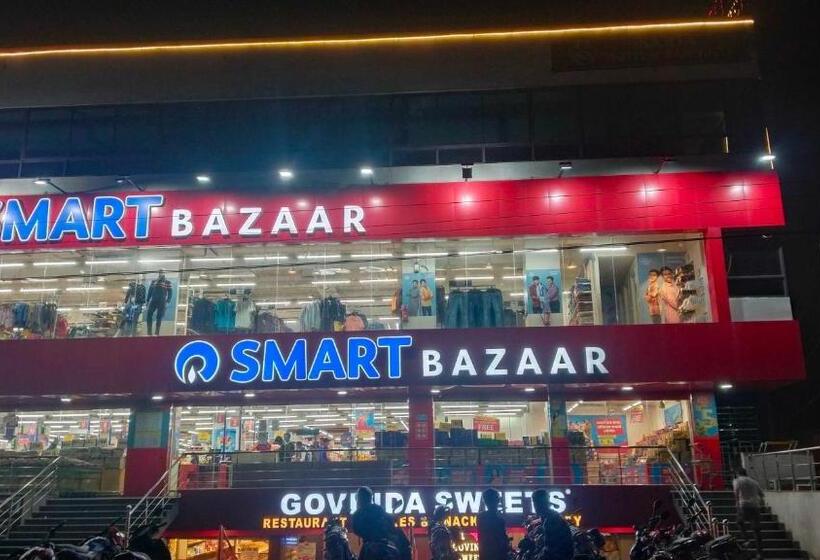 Collection O Saria Hotel & Banquet Hall