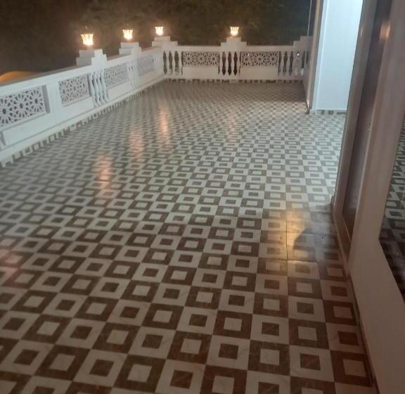 酒店 A To Z Farmhouse