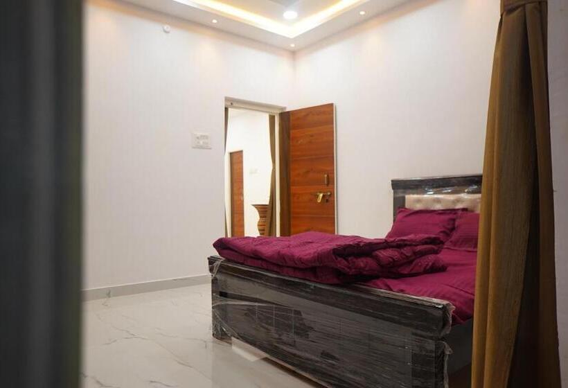 酒店 A To Z Farmhouse