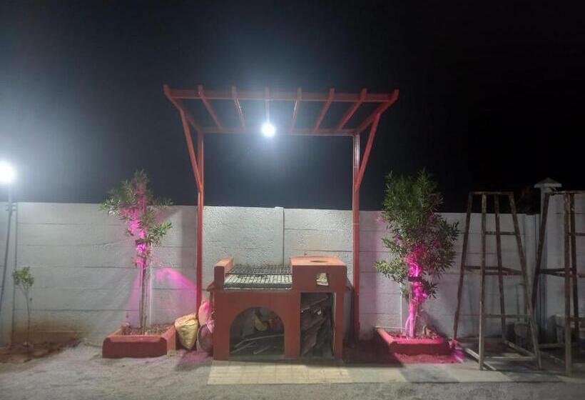 酒店 A To Z Farmhouse