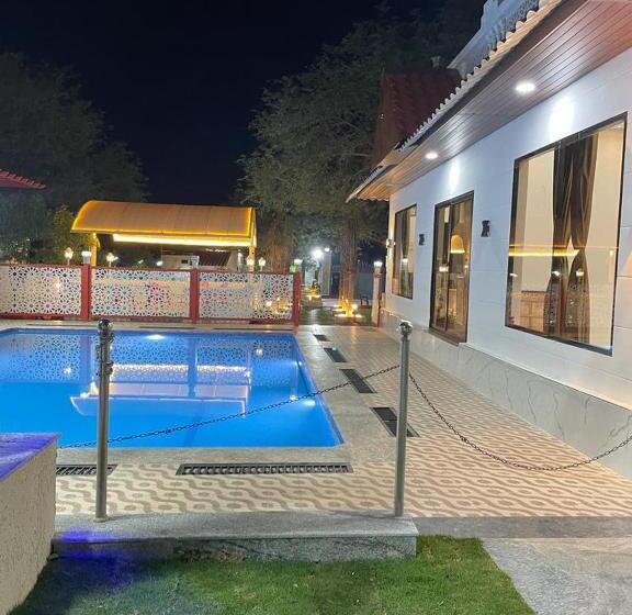 酒店 A To Z Farmhouse