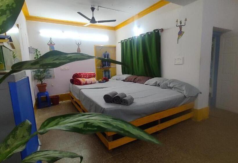 בית מלון כפרי Adh Amilya Gerdens