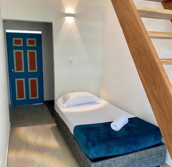 هتل Cabaña Familiar En Afra Reserva Natural