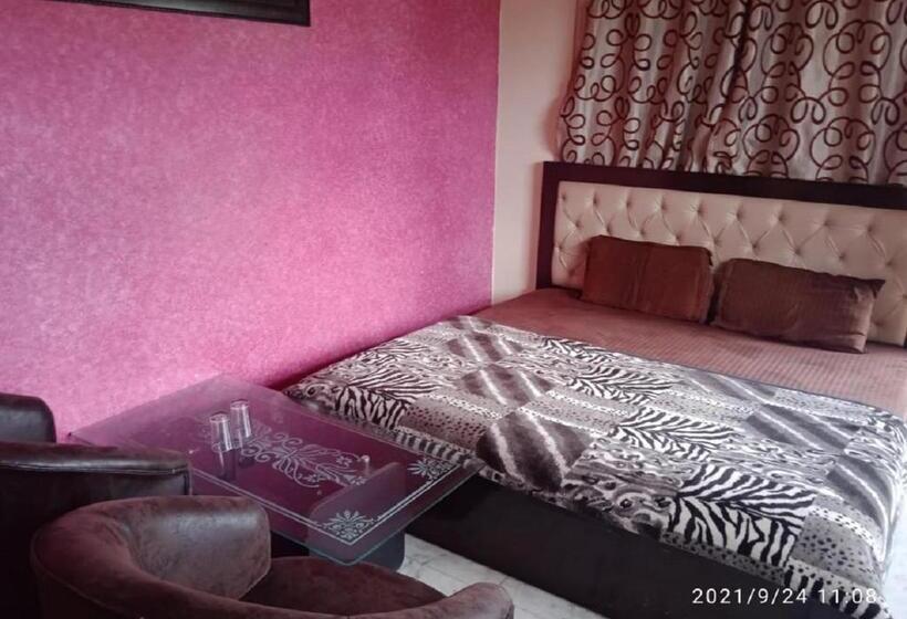 ホテル Alaknanda Inn,srinagar