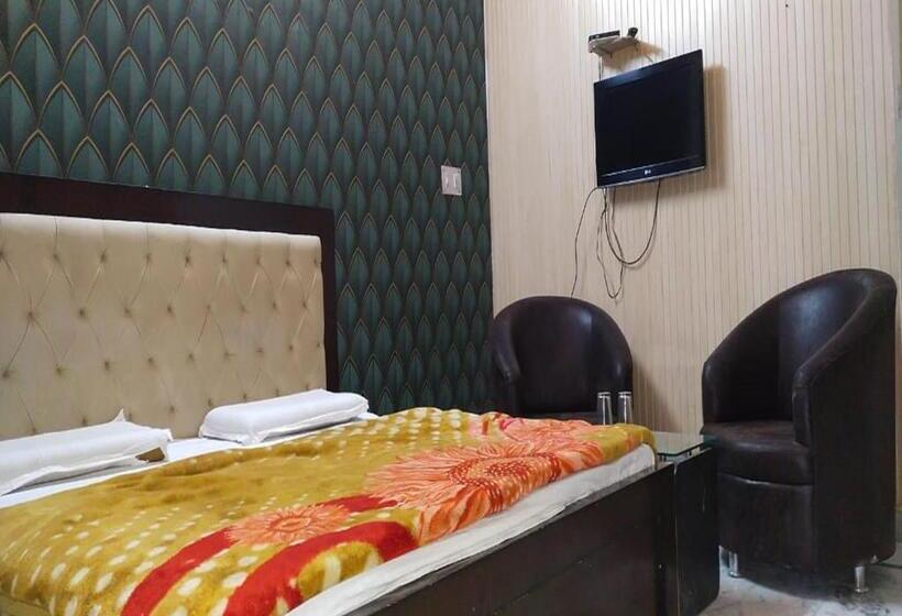 ホテル Alaknanda Inn,srinagar