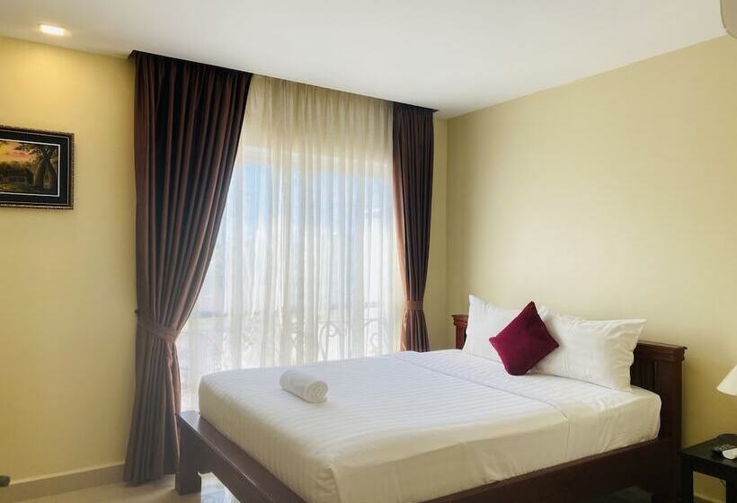 فندق Ananphada Boutique