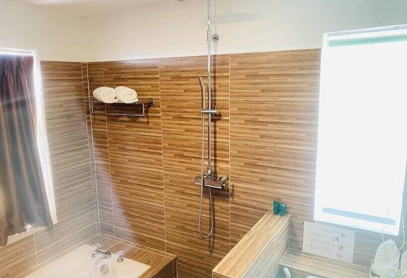 酒店 Ananphada Boutique