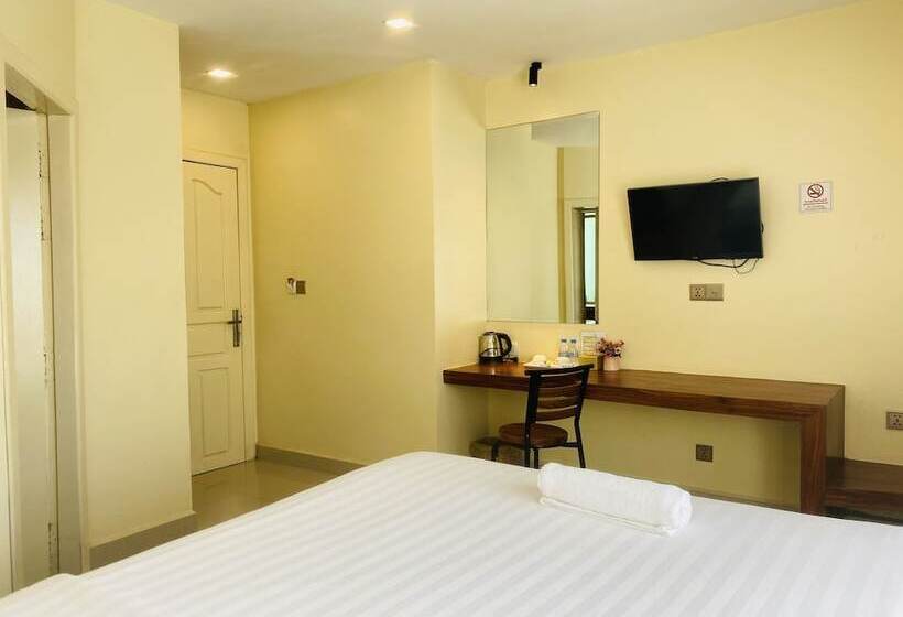 酒店 Ananphada Boutique