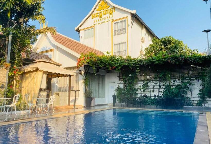 فندق Ananphada Boutique