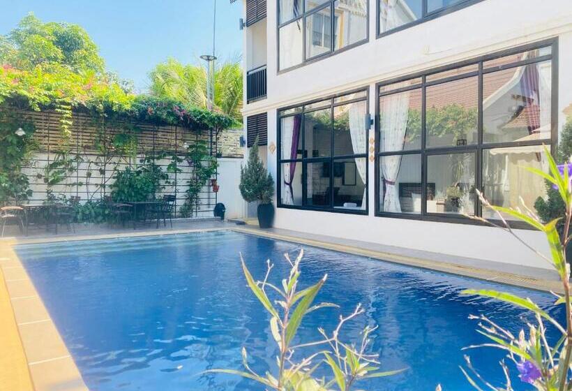 فندق Ananphada Boutique