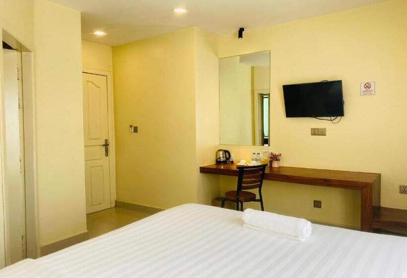 فندق Ananphada Boutique