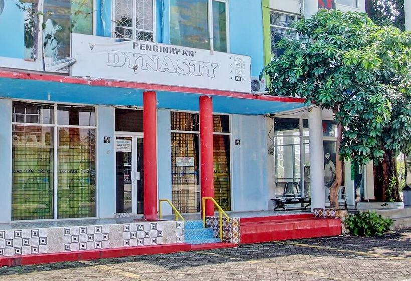 酒店 Capital O 93361 Dynasty Inn Syariah