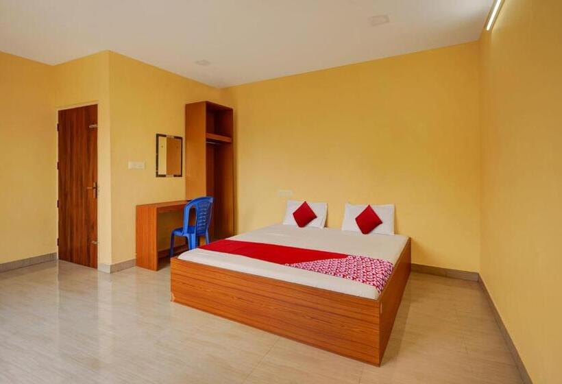 호텔 Collection O Palm Inn Ac Tourist Home