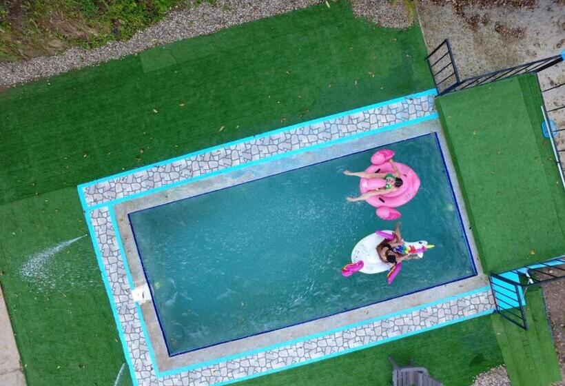 בית מלון כפרי El Piedron