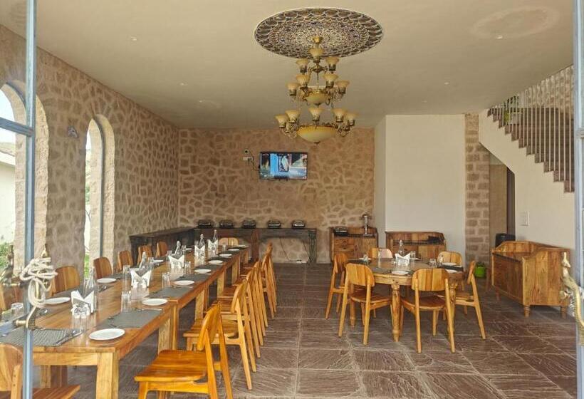 호텔 Five Senses  Arya Villa