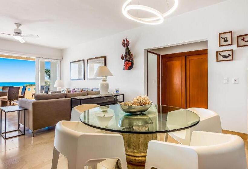 فندق Flamingos Beach 401